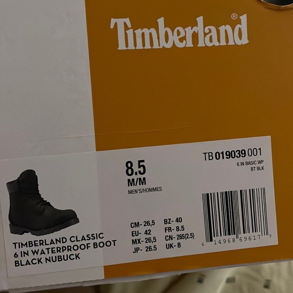 Brand new Never worn.. Black Timberlands - Picture 1 of 3